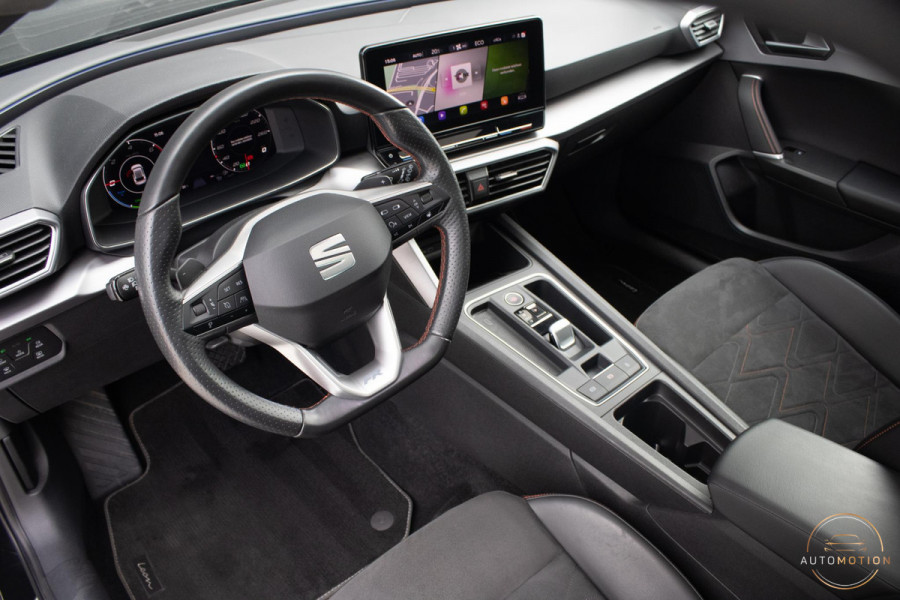 Seat Leon 1.4 TSI eHybrid PHEV FR Bus. Int. PANO MEMORY CAMERA ADAPTIEF
