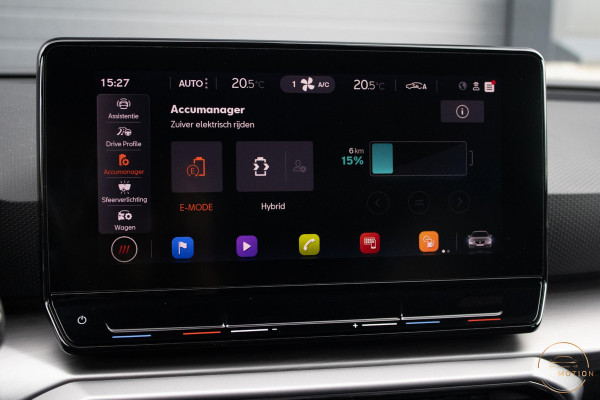 Seat Leon 1.4 TSI eHybrid PHEV FR Bus. Int. PANO MEMORY CAMERA ADAPTIEF