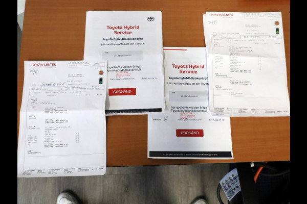 Toyota RAV4 2.5 Hybrid AWD Adventure | Treeplanken | Stoel/Stuurwielverwarm