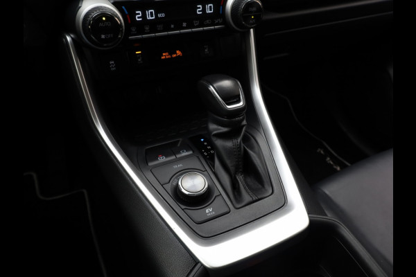 Toyota RAV4 2.5 Hybrid AWD Adventure | Treeplanken | Stoel/Stuurwielverwarm