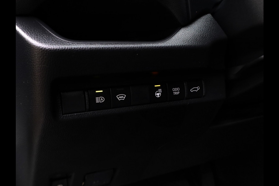 Toyota RAV4 2.5 Hybrid AWD Adventure | Treeplanken | Stoel/Stuurwielverwarm