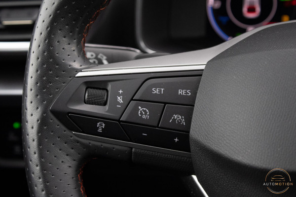 Seat Leon 1.4 TSI eHybrid PHEV FR Bus. Int. PANO CAMERA ADAPTIEF