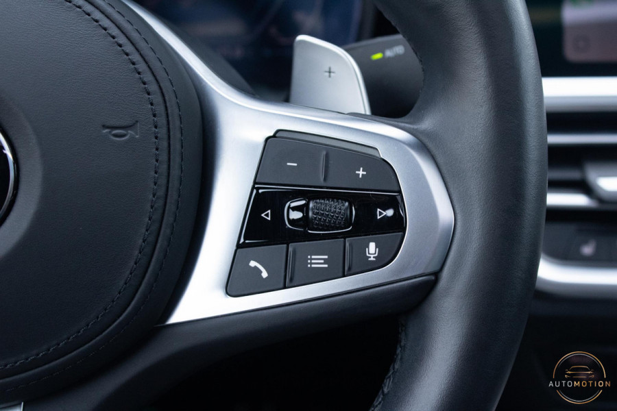 BMW 3-serie 330e PANO MEMORY M PAKKET CAMERA HUD