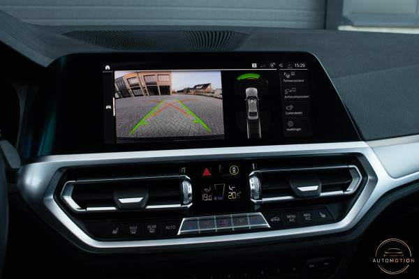 BMW 3-serie 330e PANO MEMORY M PAKKET CAMERA HUD