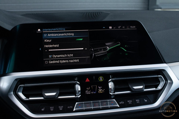 BMW 3-serie 330e PANO MEMORY M PAKKET CAMERA HUD