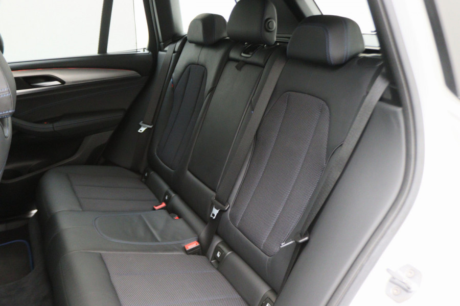 BMW X3 xDrive30i High Executive