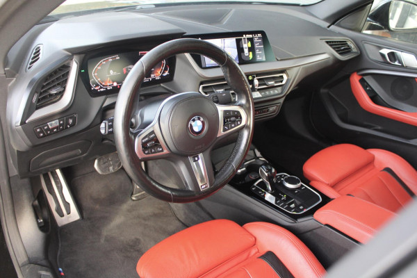 BMW 2 Serie Gran Coupé 218i M-Sport Shadow | Pano | Kuipstoelen | HIFI | Camera | Fabrieksgarantie