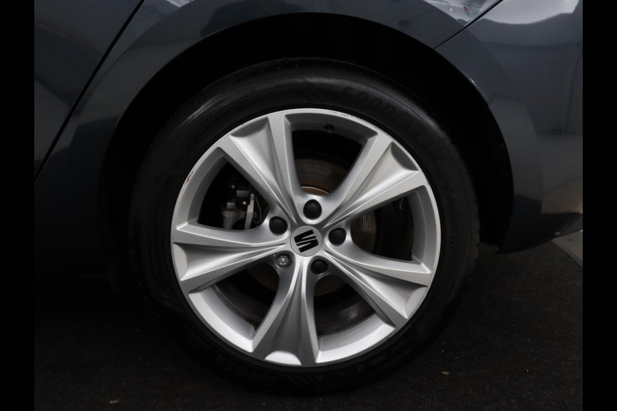 Seat Leon 1.4 TSI eHybrid PHEV FR | Trekhaak | Carplay | Adaptive cruise | Navigatie | Parkeerhulp | Full LED | Sportstoelen | PHEV | Plug In