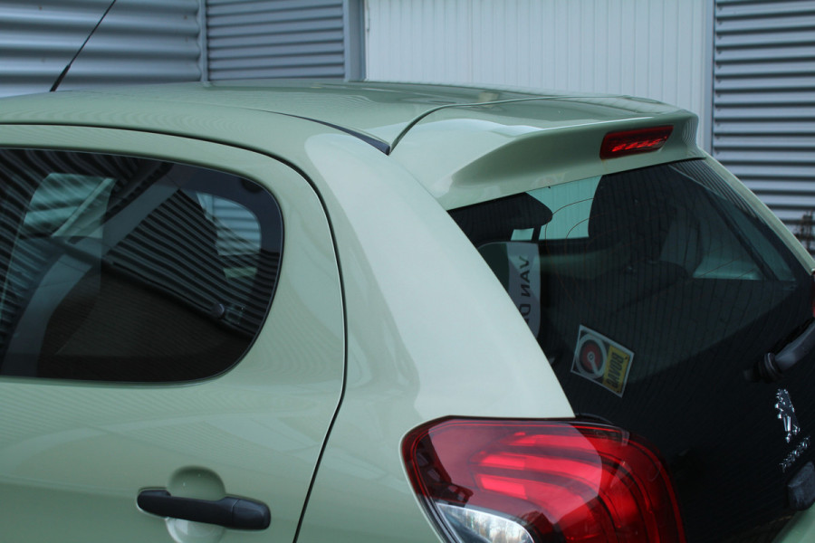 Peugeot 108 1.0 e-VTi 73pk Access NL-Auto NAP 35.422km