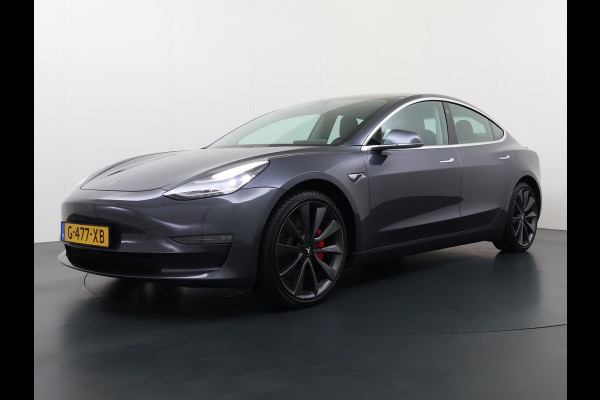 Tesla Model 3 Performance 513pk 0-100 3,4sec AWD Lmv 20" AutoPilot Rode Remklauwen Carbon Spoiler Panoramadak Adaptive Cruise Camera's Leer Pd Elektr.-A-Klep+Stuur+Verst.Stoel+Geheugen Easy Entry Stoel+Bank-Verwarmd Keyless WiFi  75kWh 4WD 1e Eigenaar Origineel Nederlandse Auto Nieuwprijs € 65.680 SOH 83%