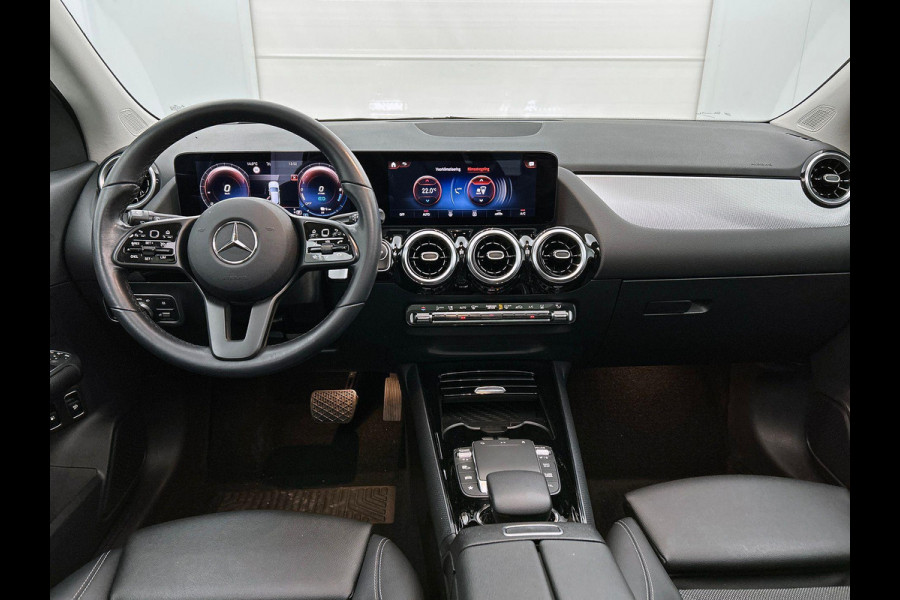 Mercedes-Benz GLA 250 e Plug-In 218PK 360° CAMERA | PANORAMADAK | WIDESCREEN