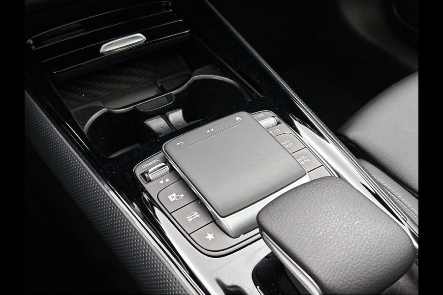 Mercedes-Benz GLA 250 e Plug-In 218PK 360° CAMERA | PANORAMADAK | WIDESCREEN