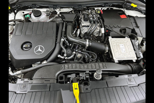 Mercedes-Benz GLA 250 e Plug-In 218PK 360° CAMERA | PANORAMADAK | WIDESCREEN