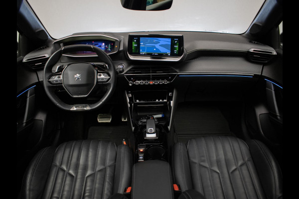 Peugeot 208 1.2 PureTech GT Pack (PANORAMADAK,CARPLAY,ELECTRISCHE STOELEN,LEDER,3D CAMERA,LED,XENON,BLACK/PACK,PDC,NETTESTAAT)
