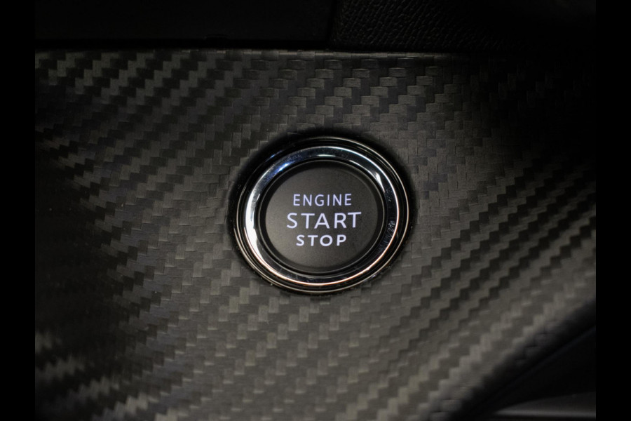 Peugeot 208 1.2 PureTech GT Pack (PANORAMADAK,CARPLAY,ELECTRISCHE STOELEN,LEDER,3D CAMERA,LED,XENON,BLACK/PACK,PDC,NETTESTAAT)