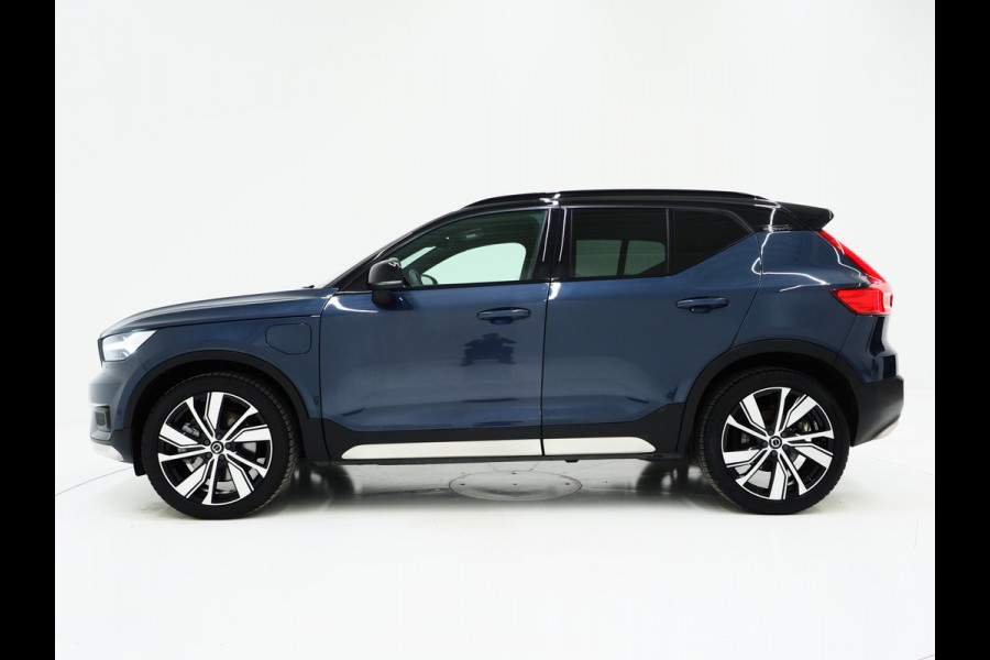 Volvo XC40 1.5 T5 Recharge R-Design | Panoramadak | Styling Kit | Pilot Assit | Trekhaak | Harman/Kardon | Leder | 360 | Keyless