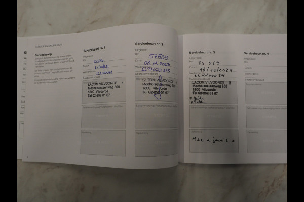 Volvo XC40 1.5 T5 Recharge R-Design | Panoramadak | Styling Kit | Pilot Assit | Trekhaak | Harman/Kardon | Leder | 360 | Keyless