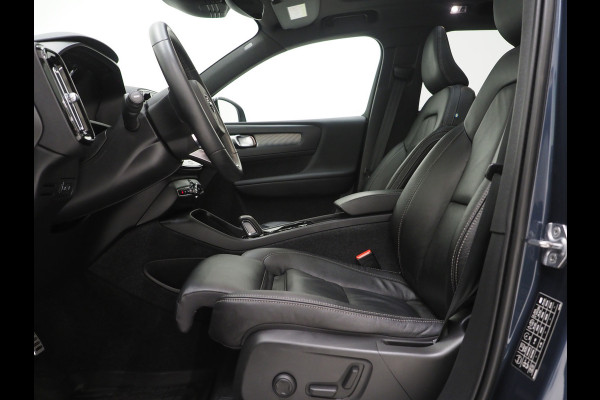 Volvo XC40 1.5 T5 Recharge R-Design | Panoramadak | Styling Kit | Pilot Assit | Trekhaak | Harman/Kardon | Leder | 360 | Keyless