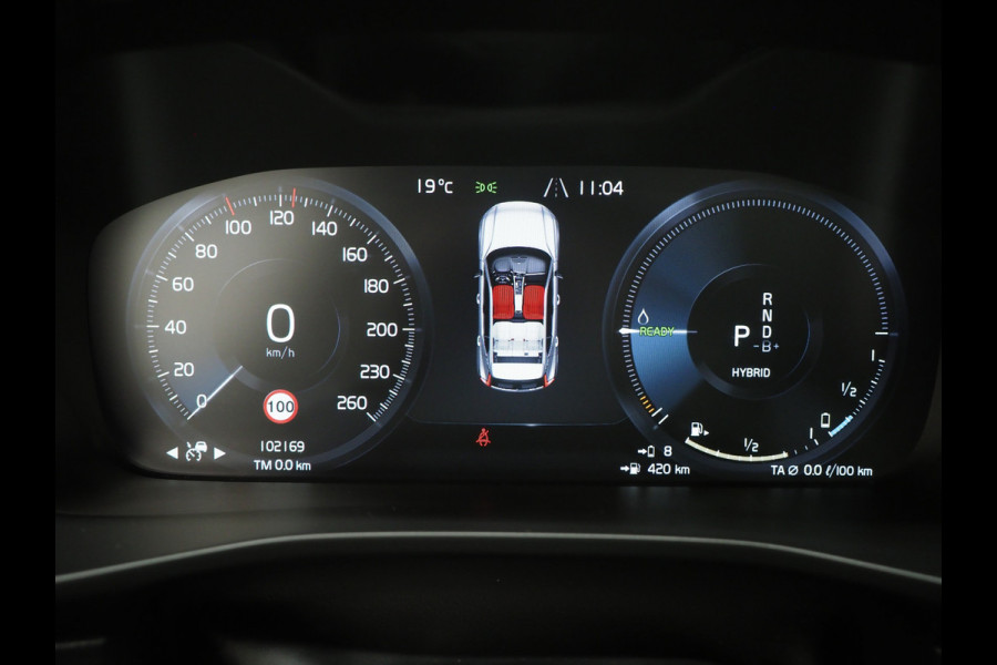 Volvo XC40 1.5 T5 Recharge R-Design | Panoramadak | Styling Kit | Pilot Assit | Trekhaak | Harman/Kardon | Leder | 360 | Keyless