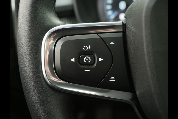 Volvo XC40 1.5 T5 Recharge R-Design | Panoramadak | Styling Kit | Pilot Assit | Trekhaak | Harman/Kardon | Leder | 360 | Keyless