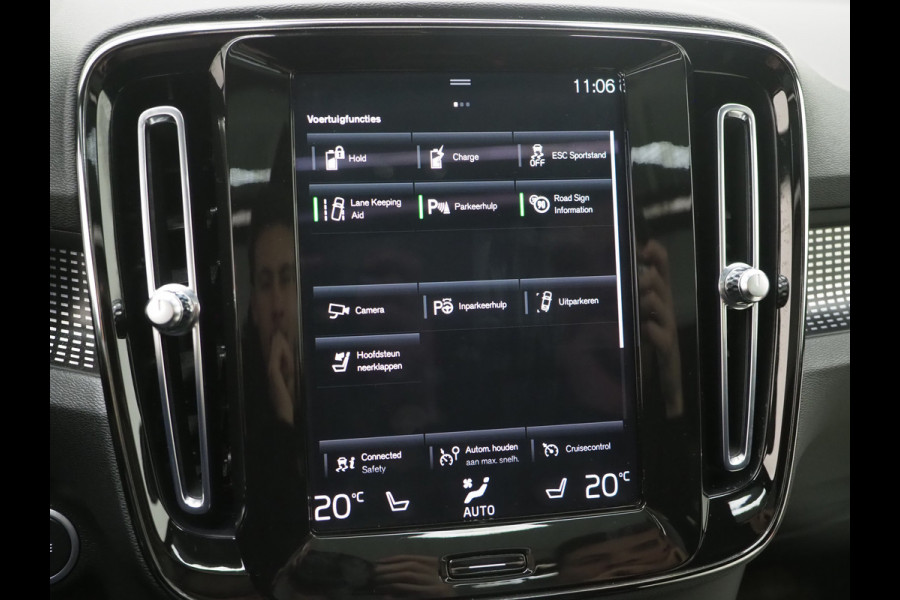 Volvo XC40 1.5 T5 Recharge R-Design | Panoramadak | Styling Kit | Pilot Assit | Trekhaak | Harman/Kardon | Leder | 360 | Keyless