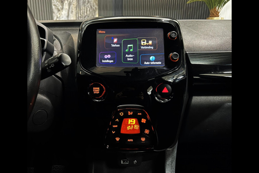 Toyota Aygo 1.0 VVT-i x-cite|KEYLESS|CAMERA|STUURHULP|AIRCO|VOL