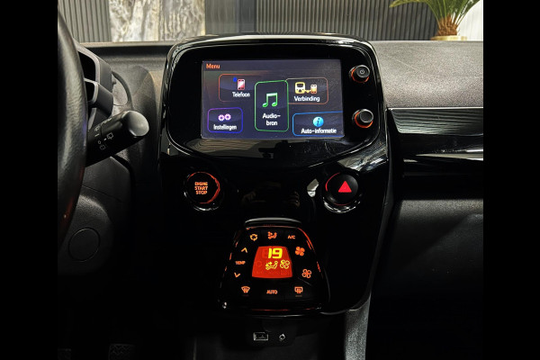 Toyota Aygo 1.0 VVT-i x-cite|KEYLESS|CAMERA|STUURHULP|AIRCO|VOL