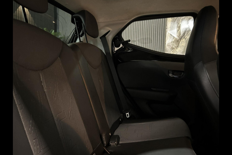 Toyota Aygo 1.0 VVT-i x-cite|KEYLESS|CAMERA|STUURHULP|AIRCO|VOL