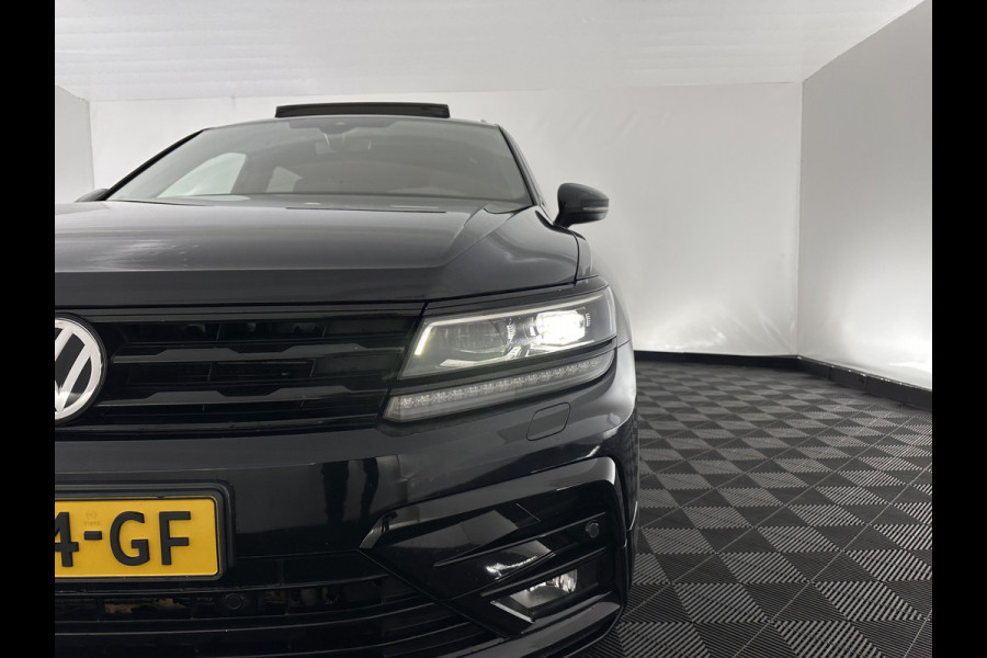 Volkswagen Tiguan Allspace 1.5 TSI R-Line Highline Business [ 7-Pers. ] Aut. *PANO | ARTVELOURS | FULL-LED | DIGI-COCKPIT | KEYLESS | ADAPTIVE-CRUISE | CAMERA | SHIFTPADDLES | CARPLAY | DAB+ | HEATED-COMFORTSEATS | NAVI-FULLMAP | PRIVACYGLASS | 19''ALU*