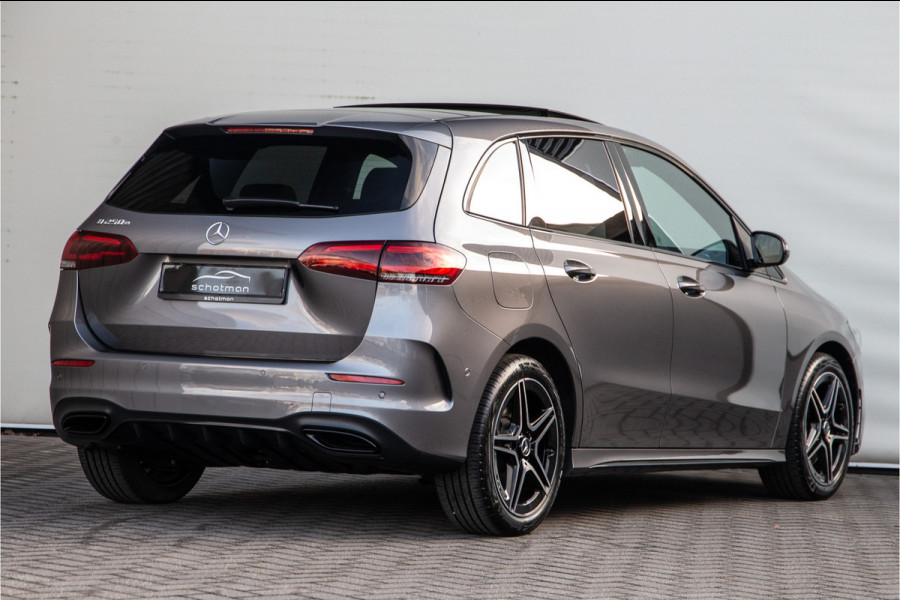 Mercedes-Benz B-Klasse 250 e AMG Sportpakket, Panorama, Nightpack, Widescreen, Sfeerverlichting