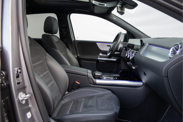 Mercedes-Benz B-Klasse 250 e AMG Sportpakket, Panorama, Nightpack, Widescreen, Sfeerverlichting
