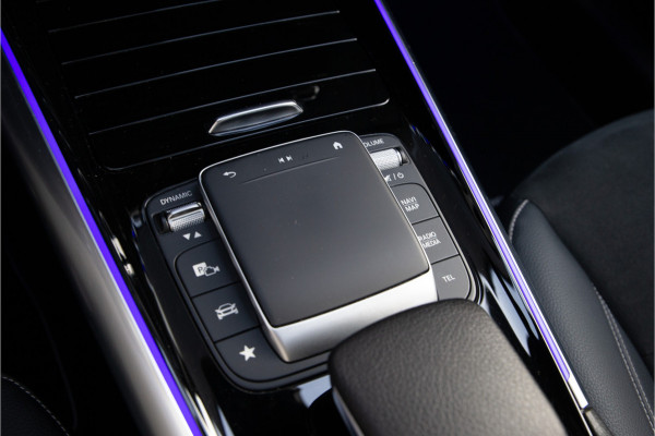 Mercedes-Benz B-Klasse 250 e AMG Sportpakket, Panorama, Nightpack, Widescreen, Sfeerverlichting