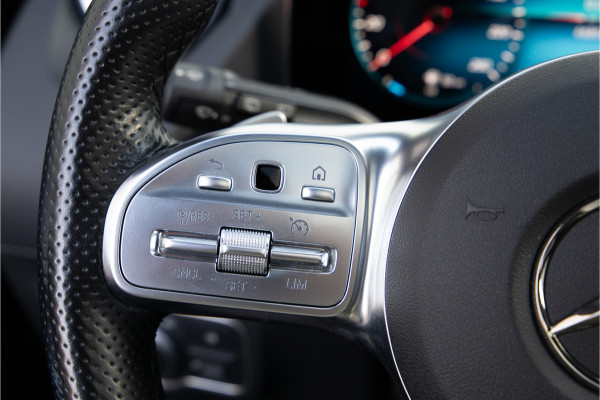 Mercedes-Benz B-Klasse 250 e AMG Sportpakket, Panorama, Nightpack, Widescreen, Sfeerverlichting