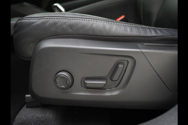 Volvo XC40 1.5 T5 Plug-in hybrid Ultimate | Panoramadak | Pilot Assist | Leder | Harman/Kardon | Camera | Keyless | Carplay