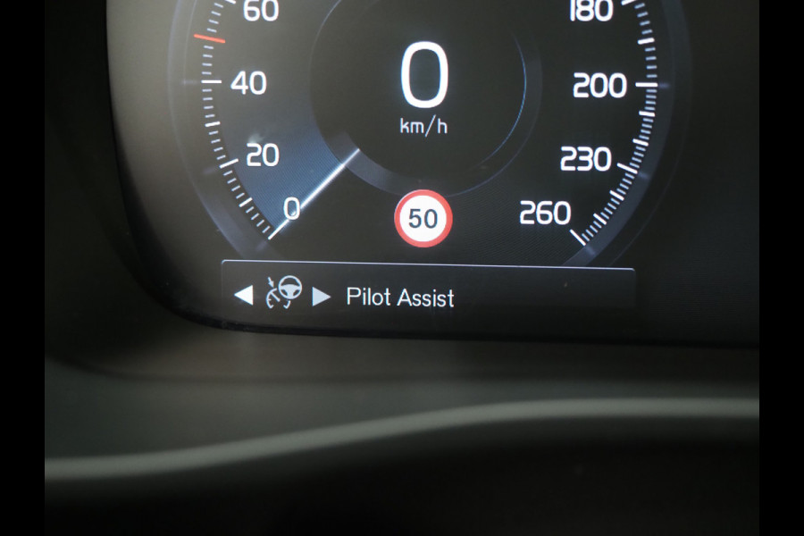 Volvo XC40 1.5 T5 Plug-in hybrid Ultimate | Panoramadak | Pilot Assist | Leder | Harman/Kardon | Camera | Keyless | Carplay