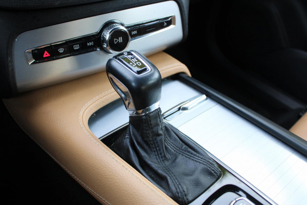 Volvo XC90 2.0 D4 90th AnniversaryEdition 7P. Automaat Leder !!NIEUWBINNEN!!