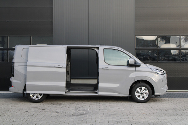 Ford Transit Custom 320 2.5 PHEV L2H1 Limited 232pk - 2x Schuifdeur - Trekhaak - Stoel/Stuurverwarming - ACC - Blindspot - Keyless - Rijklaar