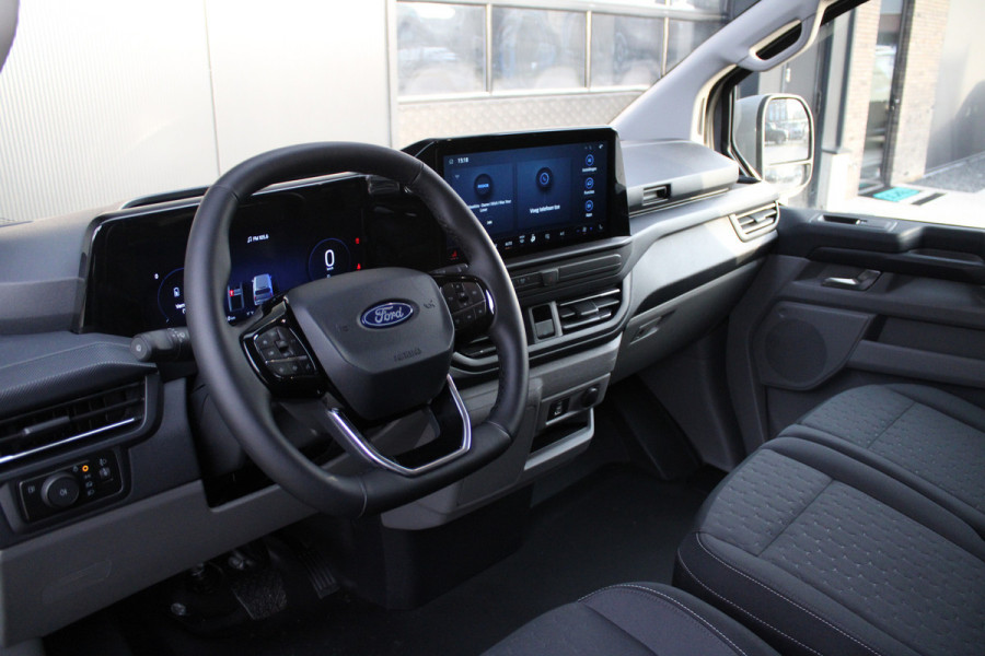 Ford Transit Custom 320 2.5 PHEV L2H1 Limited 232pk - 2x Schuifdeur - Trekhaak - Stoel/Stuurverwarming - ACC - Blindspot - Keyless - Rijklaar