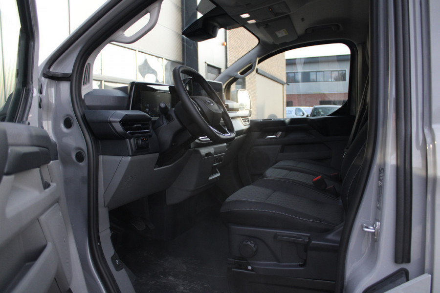 Ford Transit Custom 320 2.5 PHEV L2H1 Limited 232pk - 2x Schuifdeur - Trekhaak - Stoel/Stuurverwarming - ACC - Blindspot - Keyless - Rijklaar