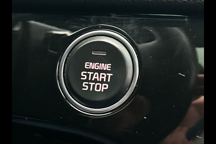 Kia Sportage 1.6 T-GDI 4WD GT-Line Automaat Carplay Trekhaak Leder Camera Panorama-dak