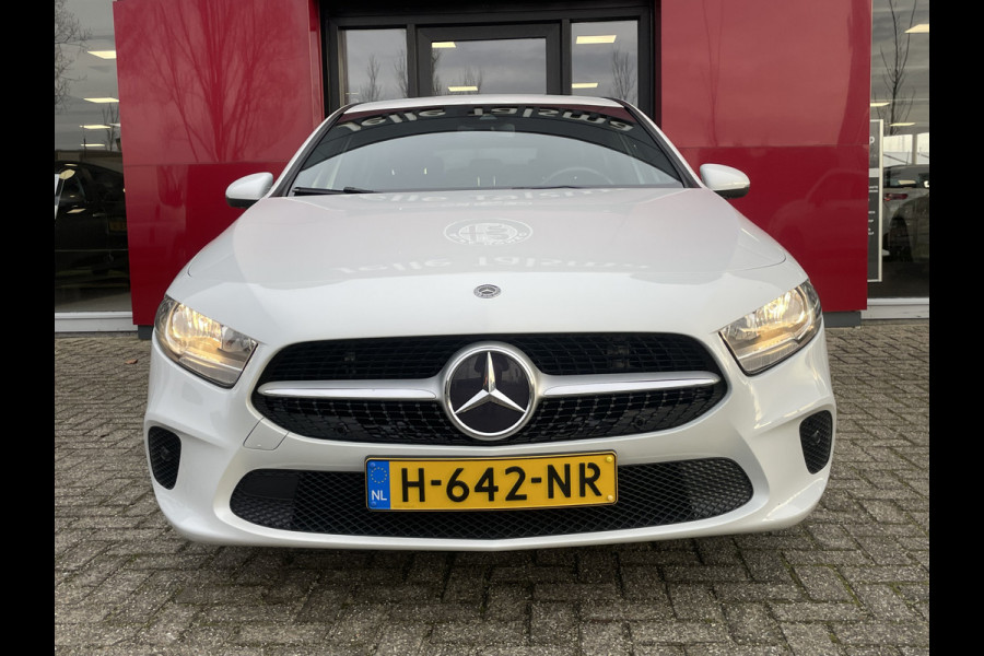 Mercedes-Benz A-Klasse 180 Business Solution Lederen bekleding |