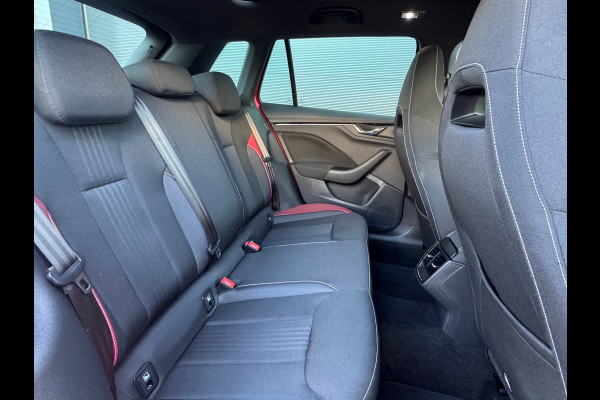 Škoda Kamiq 1.0 TSI Automaat Monte Carlo * Panorama * Navigatie * Camera * Climate Control *