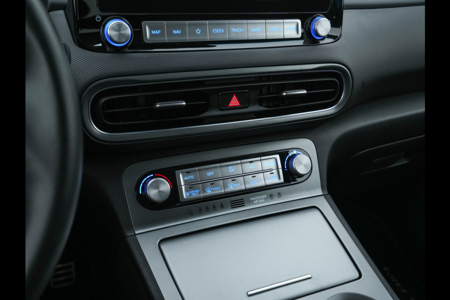 Hyundai Kona EV Fashion 39 kWh [ 3-Fase ] {SOH-100%} (INCL-BTW) Aut.*HEATPUMP | HEAD-UP | NAVI-FULLMAP | DIGI-COCKPIT | FULL-LED | KRELL-AUDIO | LANE-ASSIST | KEYLESS | CAMERA | SHIFT-PADDLES | DAB | ADAPTIVE-CRUISE | COMFORT-SEATS | 17"ALU*