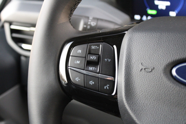 Ford Transit Custom 320 2.5 PHEV L2H1 Limited 232pk - 2x Schuifdeur - Trekhaak - Stoel/Stuurverwarming - Blindspot - Keyless - Rijklaar