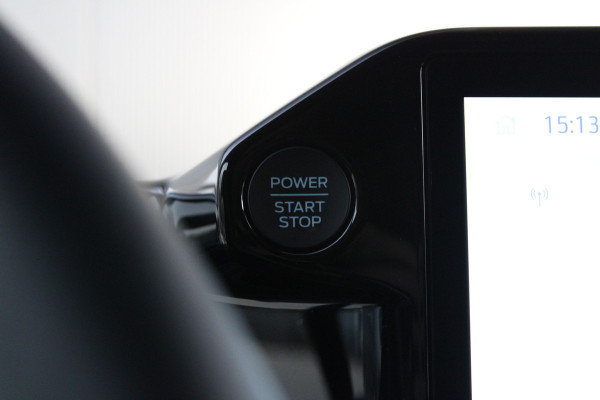 Ford Transit Custom 320 2.5 PHEV L2H1 Limited 232pk - 2x Schuifdeur - Trekhaak - Stoel/Stuurverwarming - Blindspot - Keyless - Rijklaar