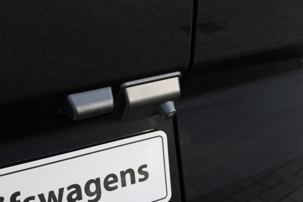 Ford Transit Custom 320 2.5 PHEV L2H1 Limited 232pk - 2x Schuifdeur - Trekhaak - Stoel/Stuurverwarming - Blindspot - Keyless - Rijklaar