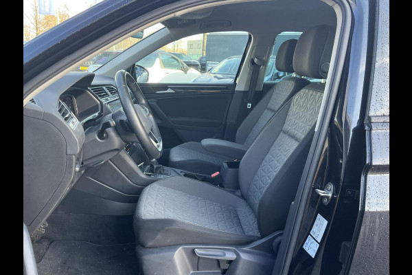 Volkswagen Tiguan 1.4 TSI eHybrid PHEV| ELEK. ACHTERKLEP| DIGITAL DASH| ADAPTIVE CRUISE| RIJKLAAR INCL. 12 MND BOVAG GARANTIE