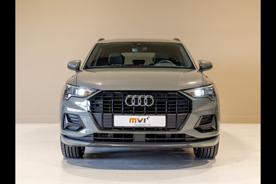 Audi Q3 35 TFSI Advanced / 150pk / S-line interieur / Leder / Keyless / Achteruitrij camera /