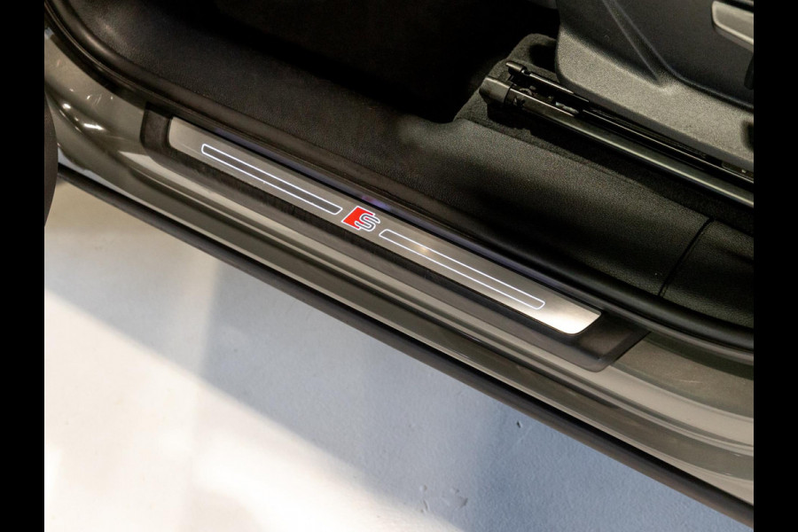 Audi Q3 35 TFSI Advanced / 150pk / S-line interieur / Leder / Keyless / Achteruitrij camera /