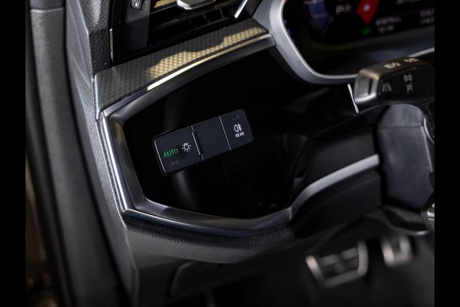 Audi Q3 35 TFSI Advanced / 150pk / S-line interieur / Leder / Keyless / Achteruitrij camera /